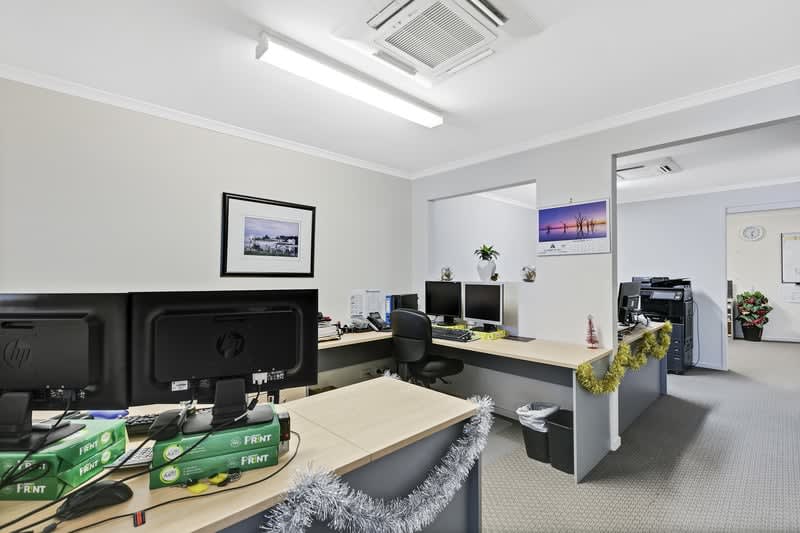 Click to view all images 19/24 Hoopers Road Kunda Park QLD 4556 - Image 2