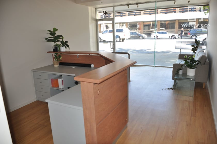 Click to view all images 44 High St Shepparton VIC 3630 - Image 2