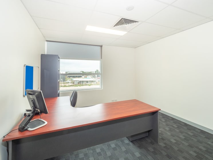 Click to view all images Point Cook VIC 3030 - Image 3