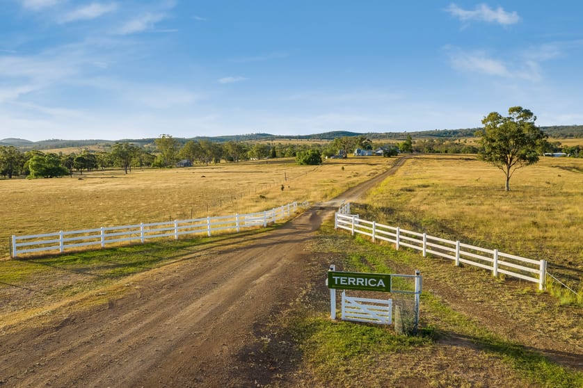Click to view all images 500 Terrica Road Terrica QLD 4387 - Image 2