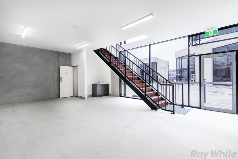 Click to view all images 12/37 McDonald Road Windsor QLD 4030 - Image 3