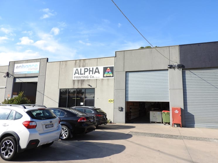 Click to view all images 4/67 Industrial Drive Braeside VIC 3195 - Image 3