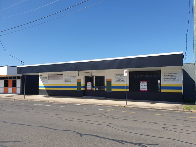 Click to view all images 77 Adelaide St Maryborough QLD 4650 - Image 1