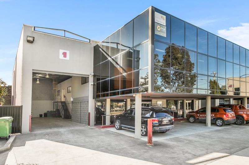 Click to view all images 194 Military Road Guildford NSW 2161 - Image 2