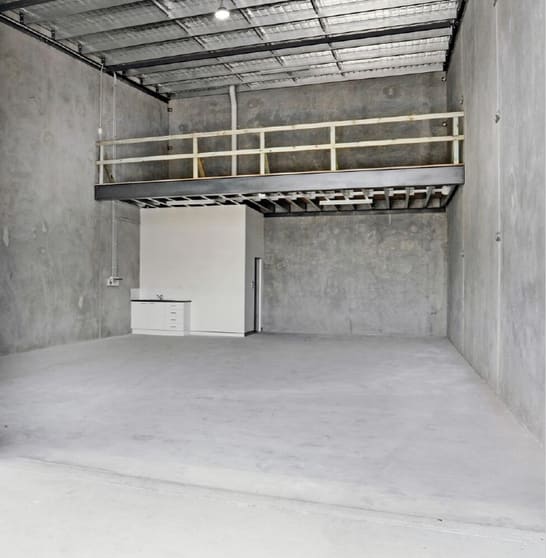 Click to view all images 7/1 Hawkins Crescent Bundamba QLD 4304 - Image 1