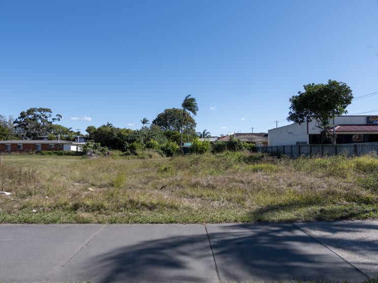 Click to view all images Caboolture South QLD 4510 - Image 3