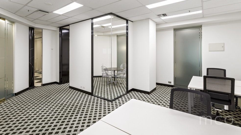 Click to view all images Suite 313/1 Queens Road Melbourne VIC 3004 - Image 2