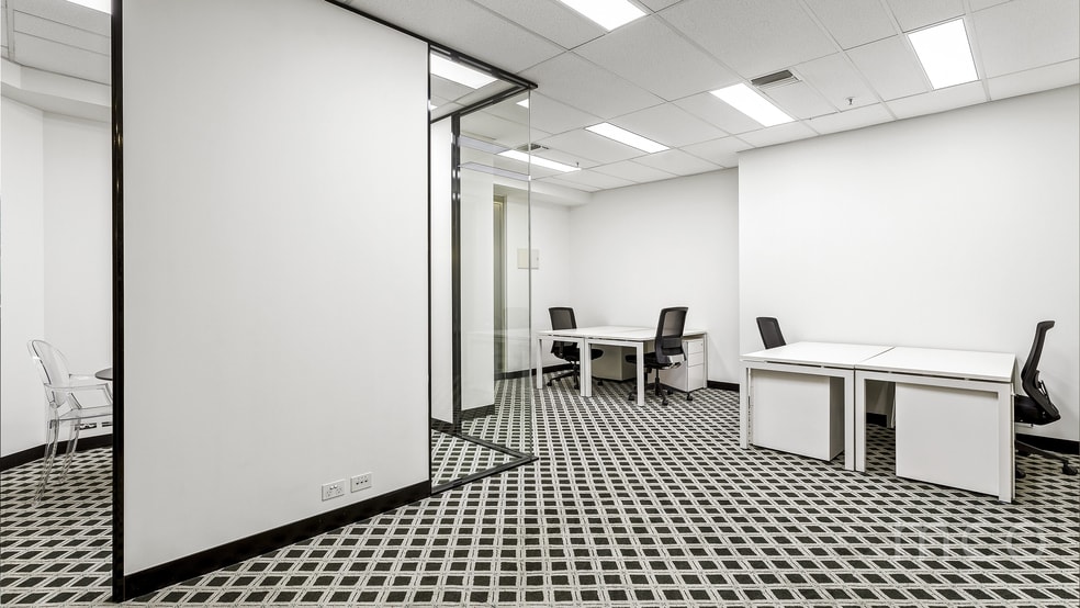 Click to view all images Suite 313/1 Queens Road Melbourne VIC 3004 - Image 1
