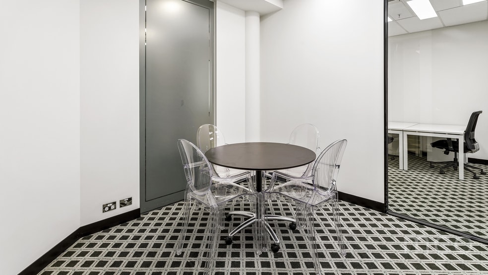 Click to view all images Suite 313/1 Queens Road Melbourne VIC 3004 - Image 3