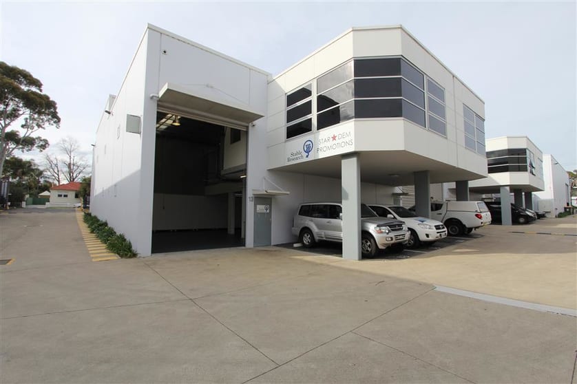 Click to view all images Unit 13/59-63 Captain Cook Drive Caringbah NSW 2229 - Image 1