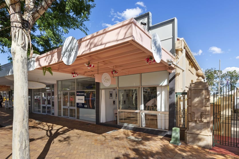 Click to view all images 164 Mary Street Gympie QLD 4570 - Image 1