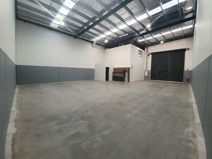 Click to view all images 1/101 Yale Drive Epping VIC 3076 - Image 2