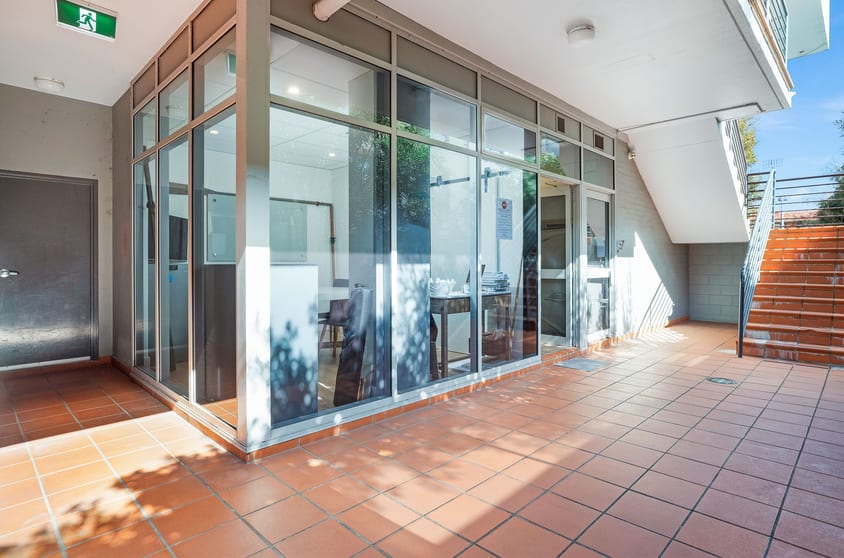 Click to view all images 4/2 Victor Road Brookvale NSW 2100 - Image 1