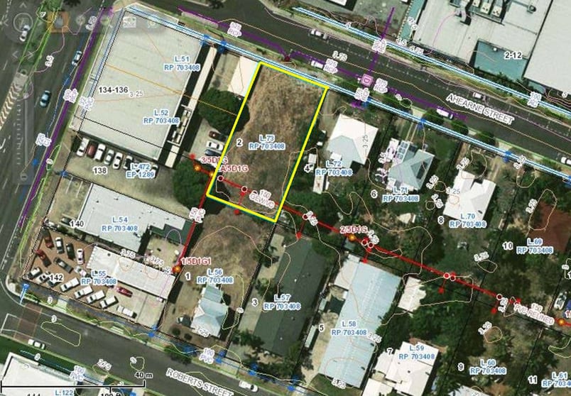 Click to view all images 2 Ahearne Street Hermit Park QLD 4812 - Image 2