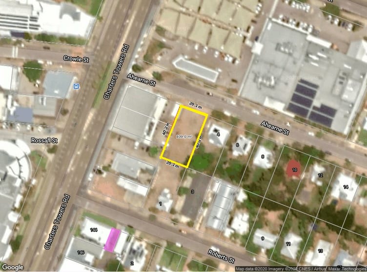 Click to view all images 2 Ahearne Street Hermit Park QLD 4812 - Image 3