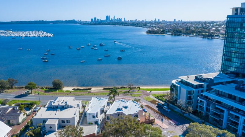 Click to view all images Canning Beach Road Applecross WA 6153 - Image 3