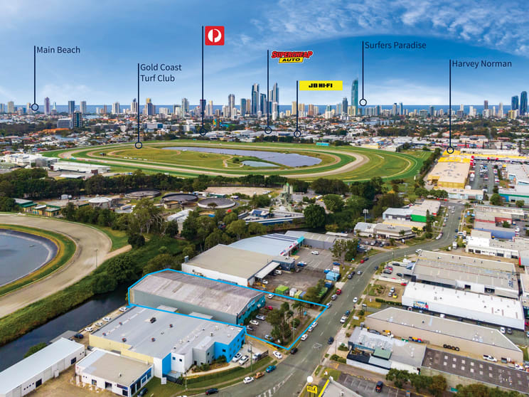 Click to view all images 15 Strathaird Road Bundall QLD 4217 - Image 2