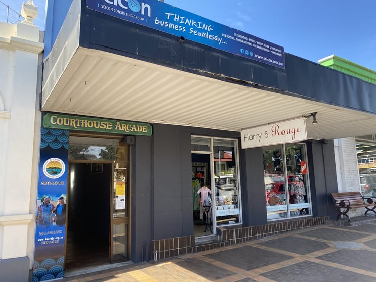 Click to view all images 2 and 3/62 Vulcan Street Moruya NSW 2537 - Image 1