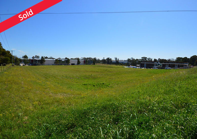 Click to view all images 2 Money Close Rouse Hill NSW 2155 - Image 2