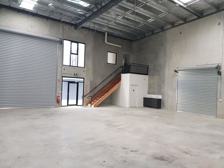 Click to view all images Craigieburn VIC 3064 - Image 2