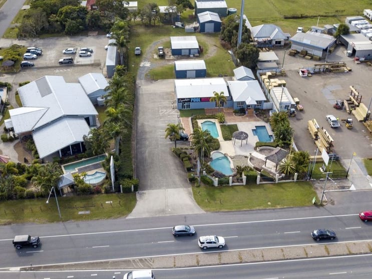 Click to view all images 2980 Old Cleveland Road Capalaba QLD 4157 - Image 2
