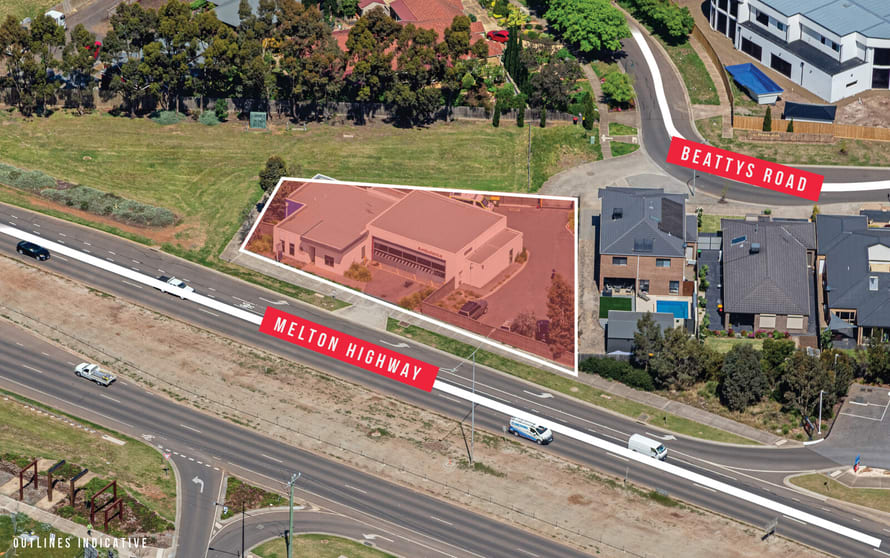 Click to view all images 2 Beattys Road Hillside VIC 3037 - Image 3