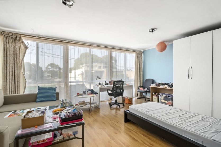 Click to view all images 21 South Concourse Beaumaris VIC 3193 - Image 3