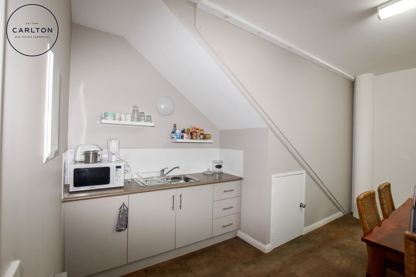 Click to view all images 6/13 Lyell Street Mittagong NSW 2575 - Image 2
