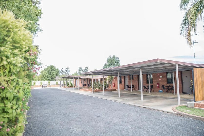 Click to view all images 148 King Street Charleville QLD 4470 - Image 3