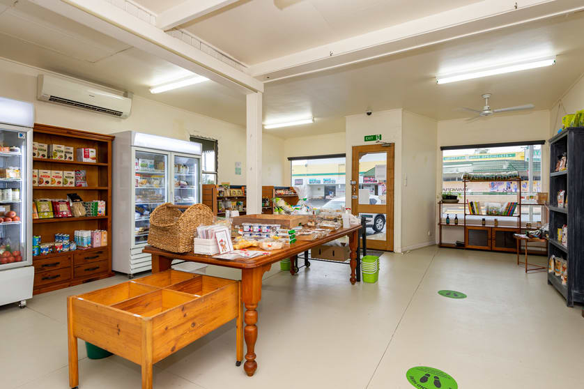 Click to view all images 56 Targo Street Bundaberg Central QLD 4670 - Image 3