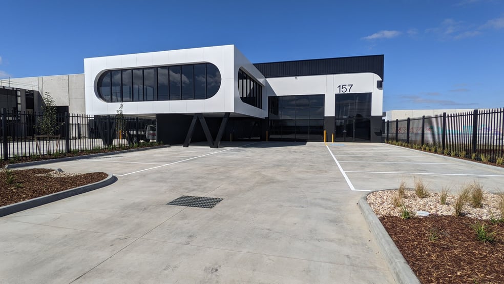 Click to view all images 155 Oherns Road Epping VIC 3076 - Image 3
