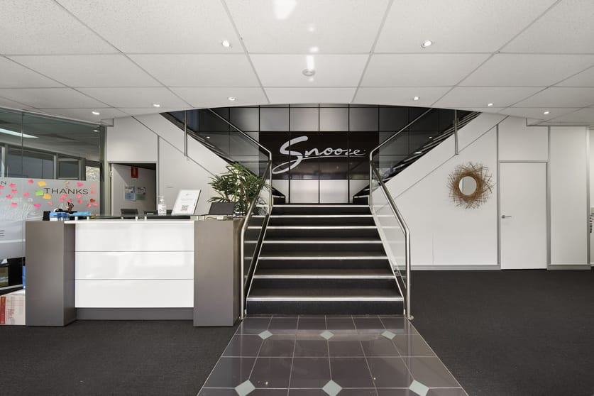 Click to view all images 21a Shierlaw Avenue Canterbury VIC 3126 - Image 3