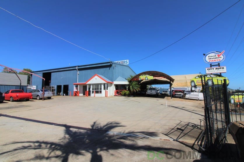 Click to view all images 72 Carrington Road Torrington QLD 4350 - Image 2