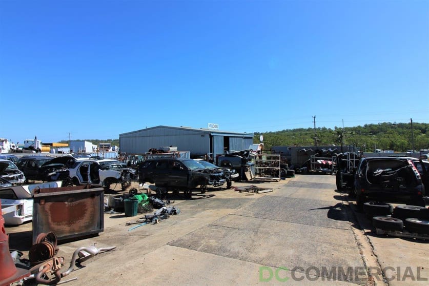 Click to view all images 72 Carrington Road Torrington QLD 4350 - Image 3