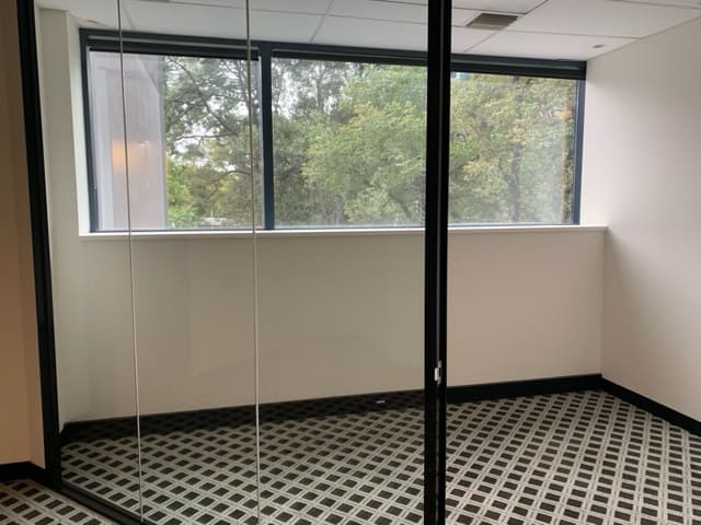 Click to view all images 127/1-3 Queens Road Melbourne VIC 3000 - Image 3