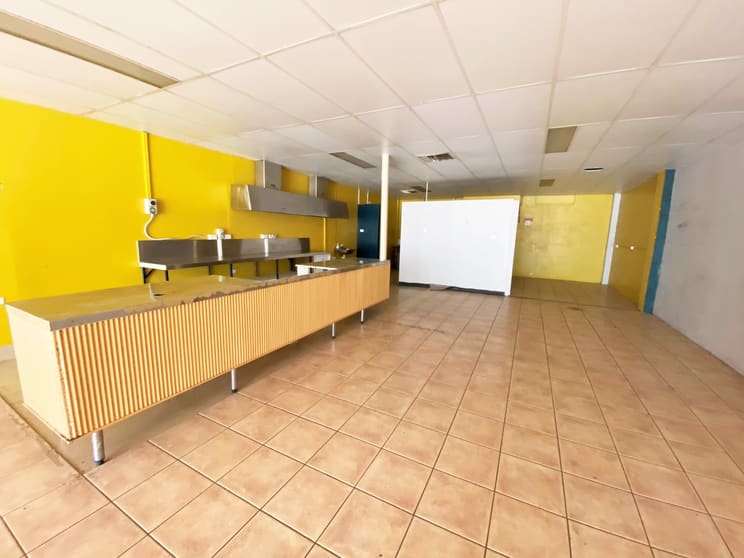 Click to view all images 113 Oak Street Barcaldine QLD 4725 - Image 3