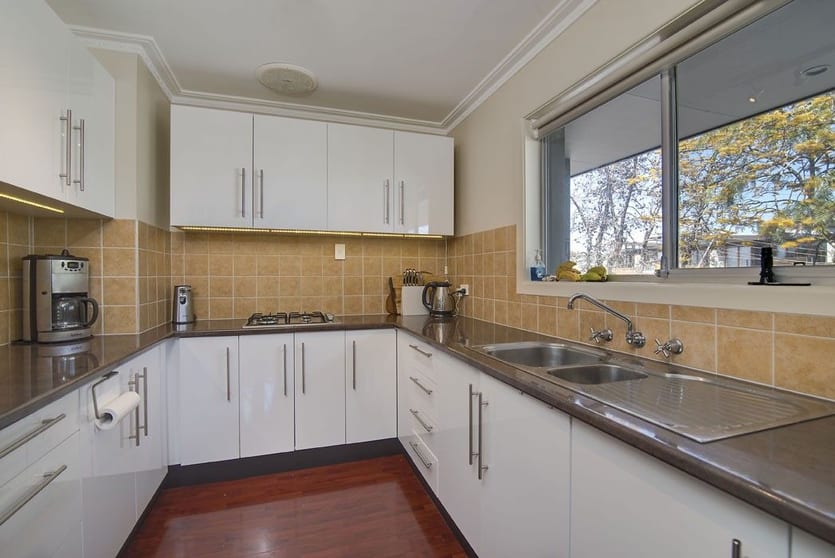 Click to view all images 133 Jonson Street Byron Bay NSW 2481 - Image 2