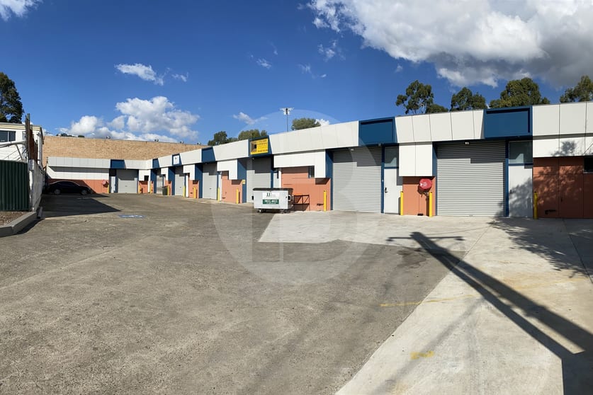 Click to view all images 3/27 ANVIL ROAD Seven Hills NSW 2147 - Image 2
