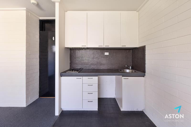 Click to view all images 37 Hope Street South Yarra VIC 3141 - Image 3