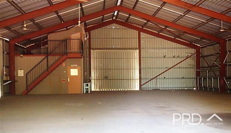 Click to view all images 28 Pembroke St Broome WA 6725 - Image 1