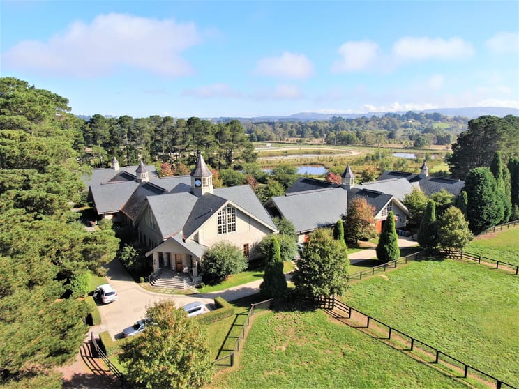 Click to view all images Bong Bong Farm, 100 Headlam Road Moss Vale NSW 2577 - Image 1
