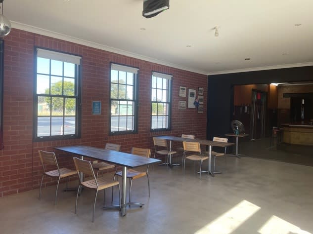 Click to view all images 4504 Hume Highway Tarcutta NSW 2652 - Image 3