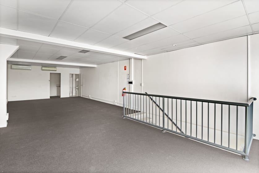 Click to view all images 201/23 Township Drive Burleigh Heads QLD 4220 - Image 2
