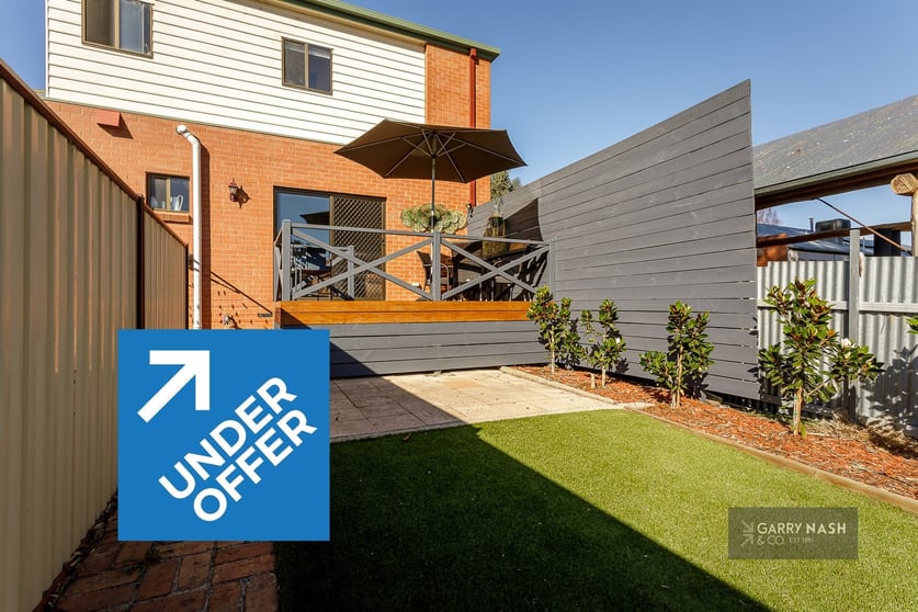 Click to view all images 39 Gladstone Street Glenrowan VIC 3675 - Image 1