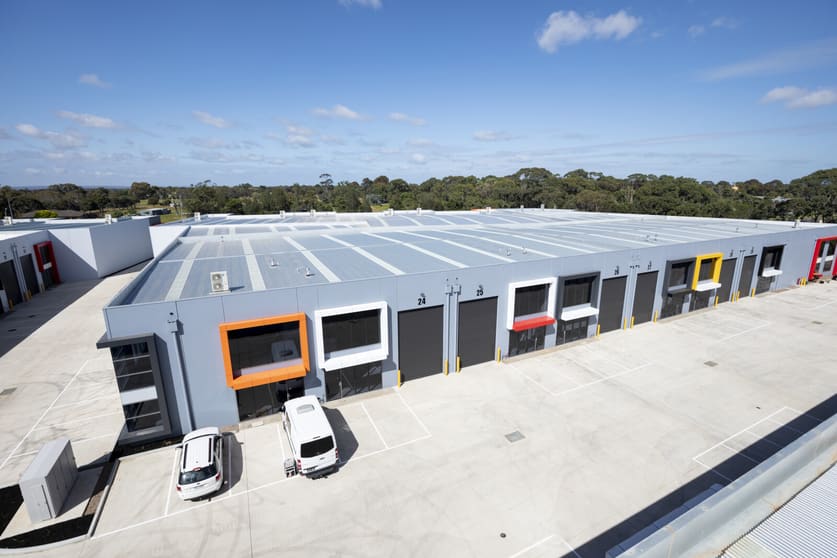 Click to view all images 7 Timor Circuit Keysborough VIC 3173 - Image 1