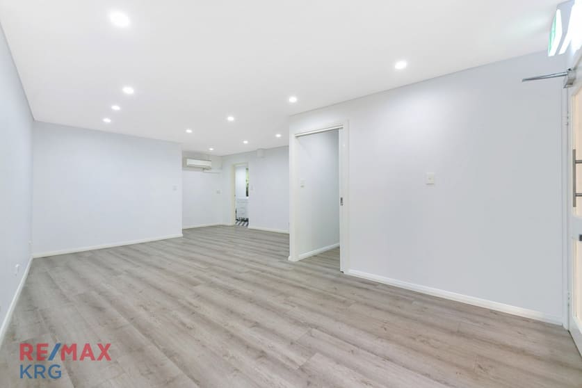 Click to view all images 8/103 Majors Bay Road Concord NSW 2137 - Image 3