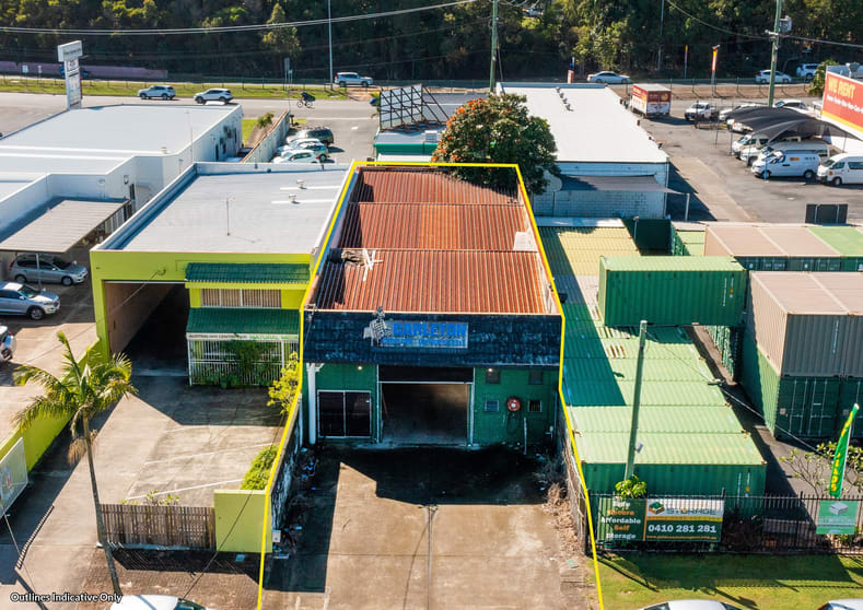 Click to view all images 8 Hillcrest Parade Miami QLD 4220 - Image 2