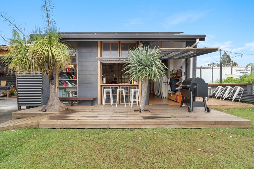 Click to view all images 18 Acacia Street Byron Bay NSW 2481 - Image 2