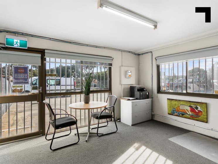 Click to view all images 3/16-20 Amcor Way Campbellfield VIC 3061 - Image 2