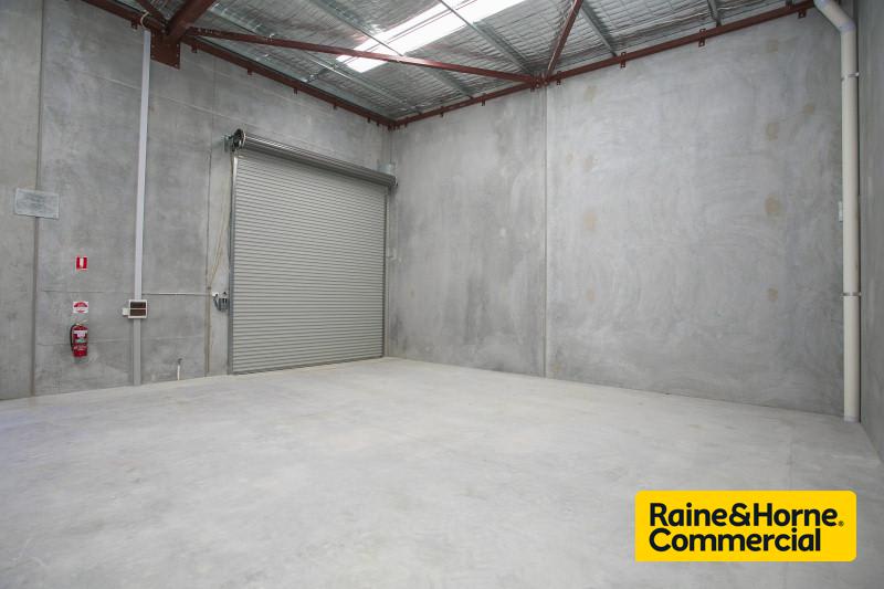 Click to view all images 2/15 Niche Parade Wangara WA 6065 - Image 3